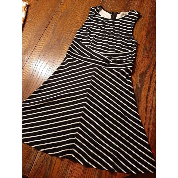 Small Rewind Black White Striped Criss Cross Waist Sleeveless Sundress Casual - Picture 1 of 4